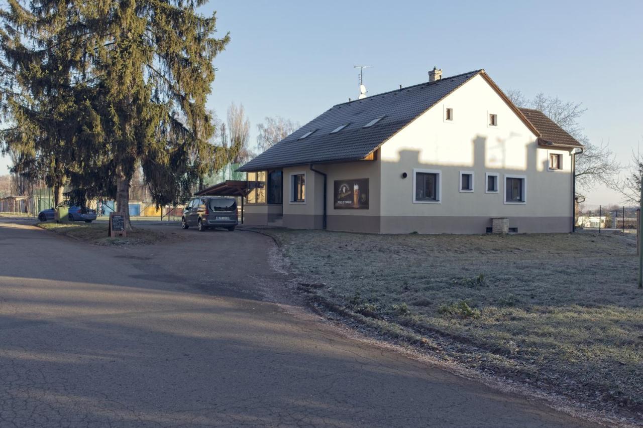Penzion&Pizzerie U Massima Vyškov Εξωτερικό φωτογραφία